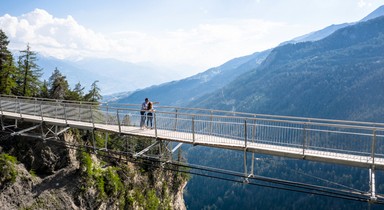 Schweiz Crans-Montana bisse ro passerelle Foto CMTC David Carlier